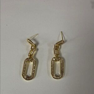 Elegant Gold Drop Earrings